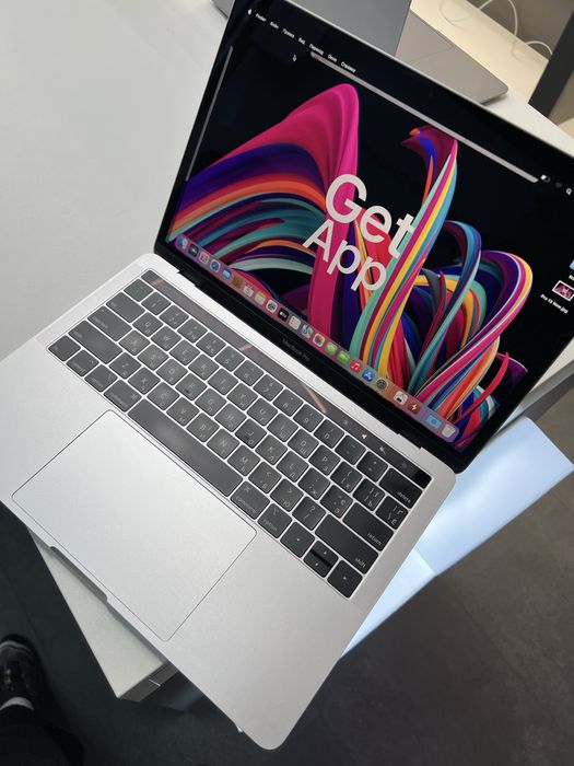 Ноутбук MacBook Pro 13” 2019 i5 8ОЗУ 256GB SSD стан  9,5/10 #77871