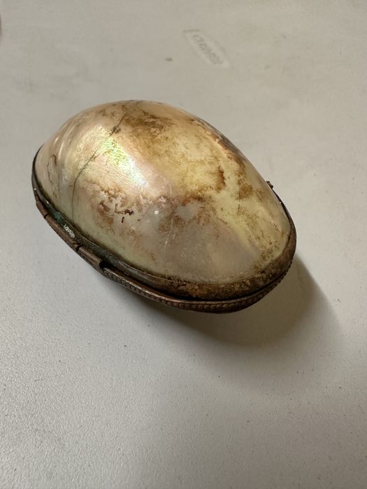 Pudełko kolekcjonerskie ! Do odrestaurowania !