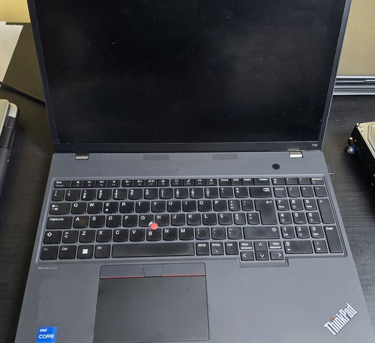 Lenovo ThinkPad T16