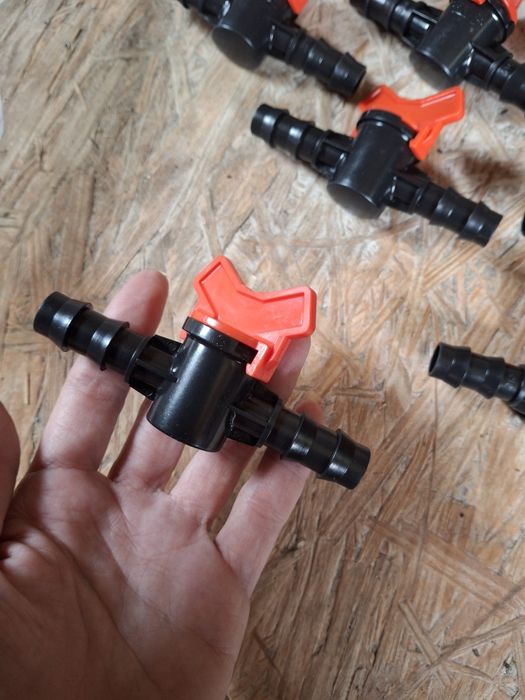 Zawór plastikowy do wody