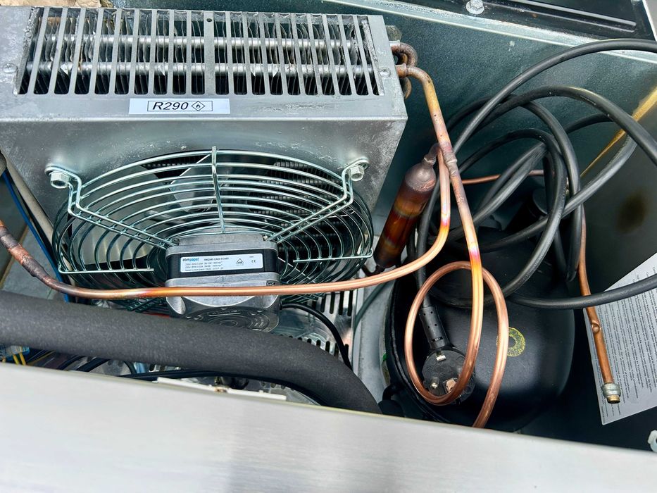 SZAFA MROŹNICZA ELECTROLUX 430L Zamrażarka Mroźnia Idealny Stan