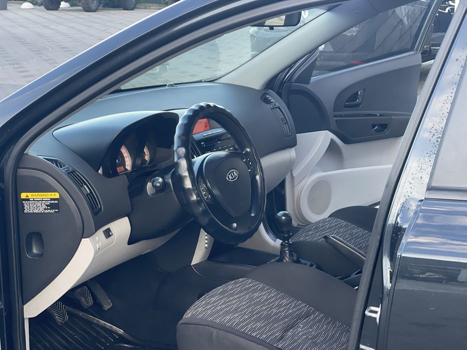 Кіа Сеед 1.4 Бензин