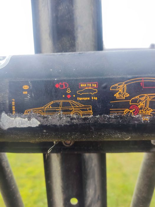 Bagażnik rowerowy na 4 rowery dach