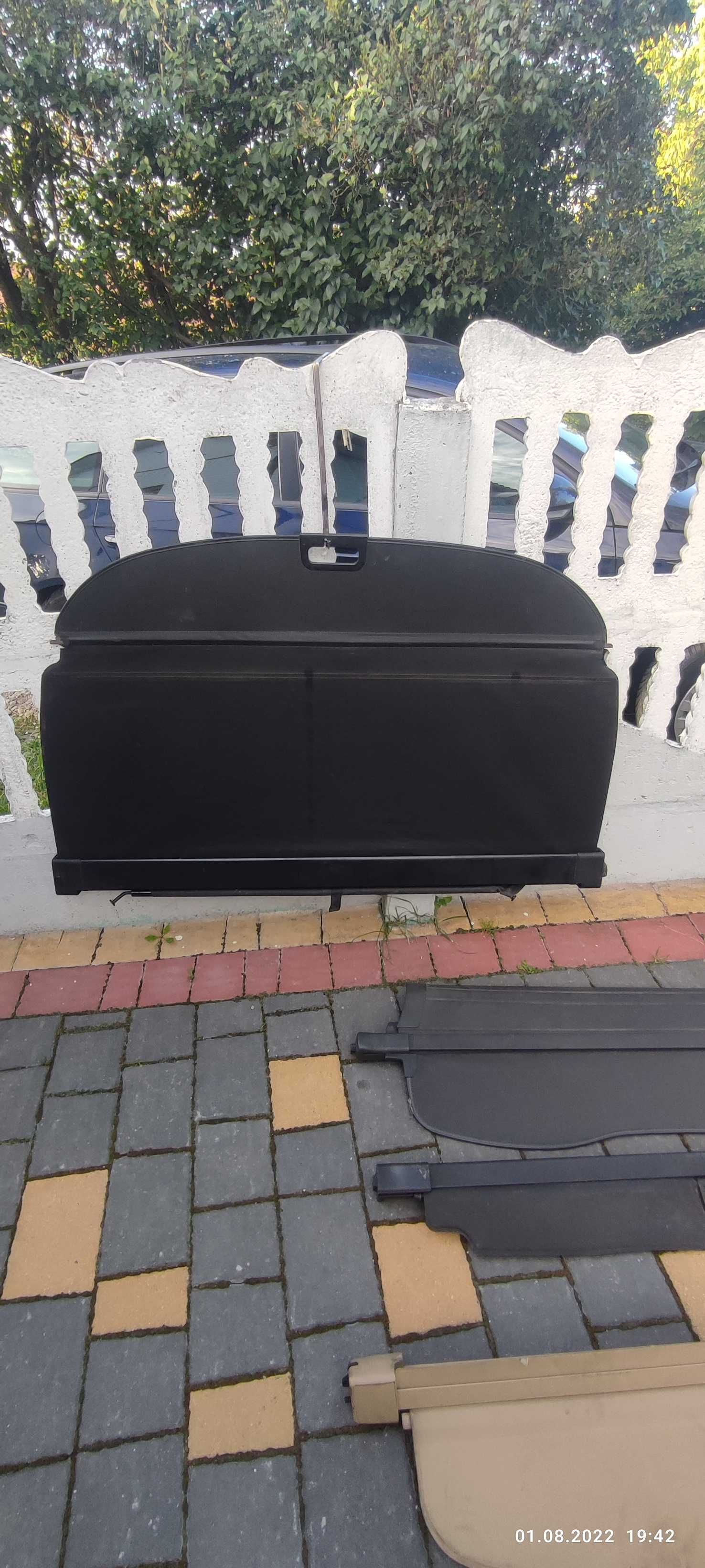 Шторка багажника ролета laguna 2,focus,zafira A,golf 3 passat b4