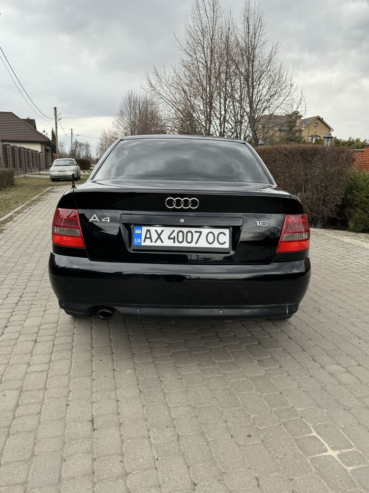 Audi a4 b5 рест