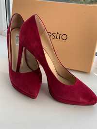 Туфлі жіночі Estro