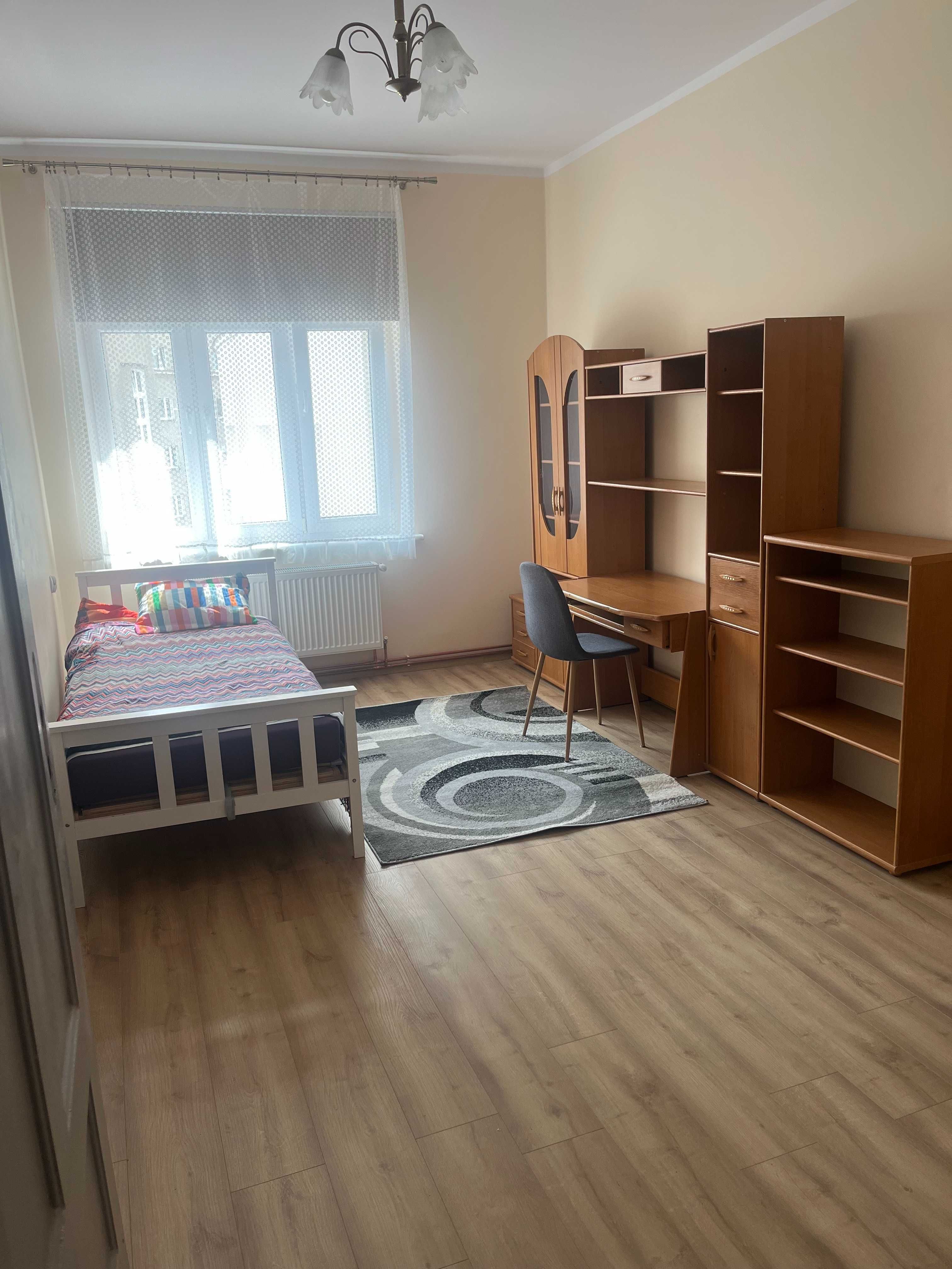 Mieszkanie 2 pokojowe dla Studentów -parking bez płatnego parkowania