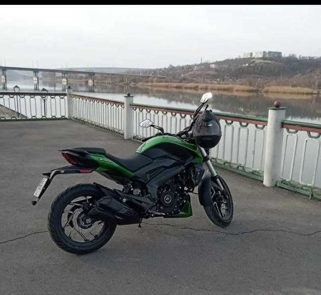 Bajaj Dominar 2022