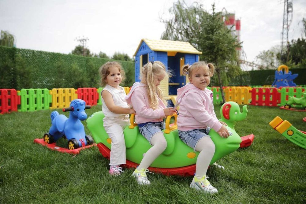 Bujak dla dzieci wieloosobowy Tirtil plastikowy huśtawka