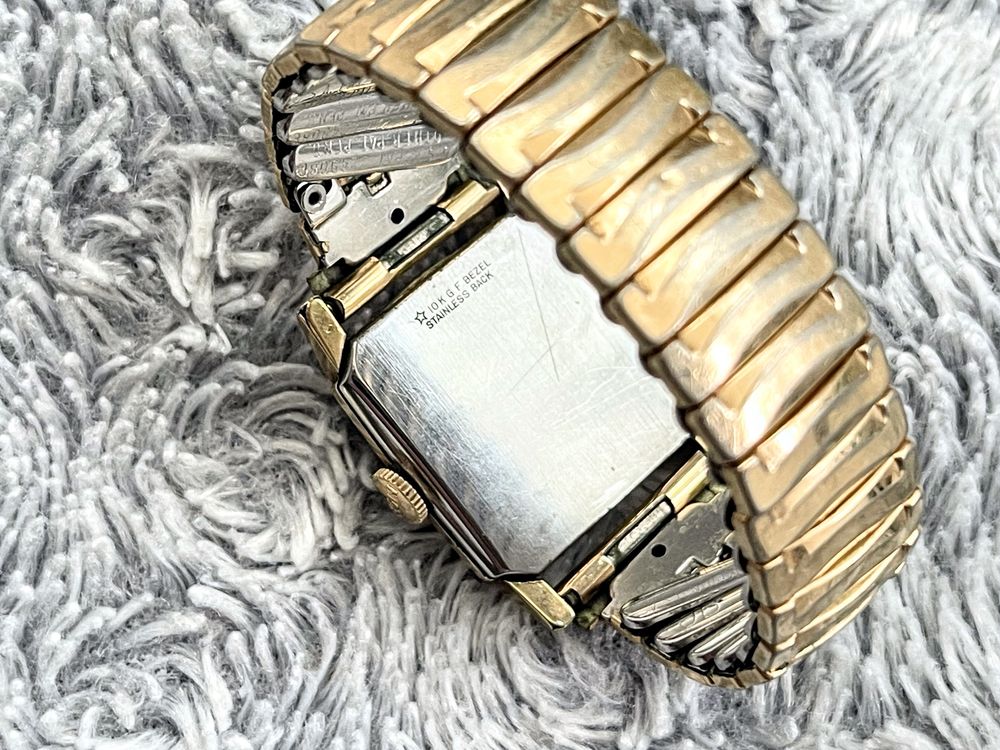 Механические часы Elgin De Luxe
