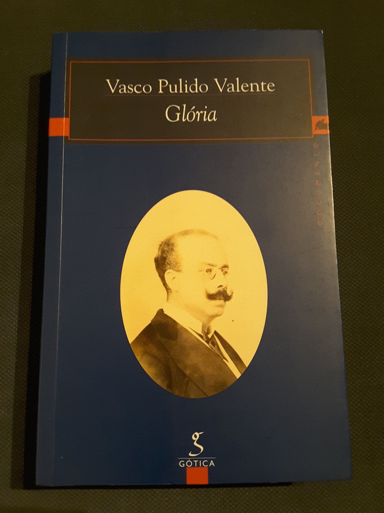 Vasco Pulido Valente: Estudos sobre a Crise Nacional / Glória