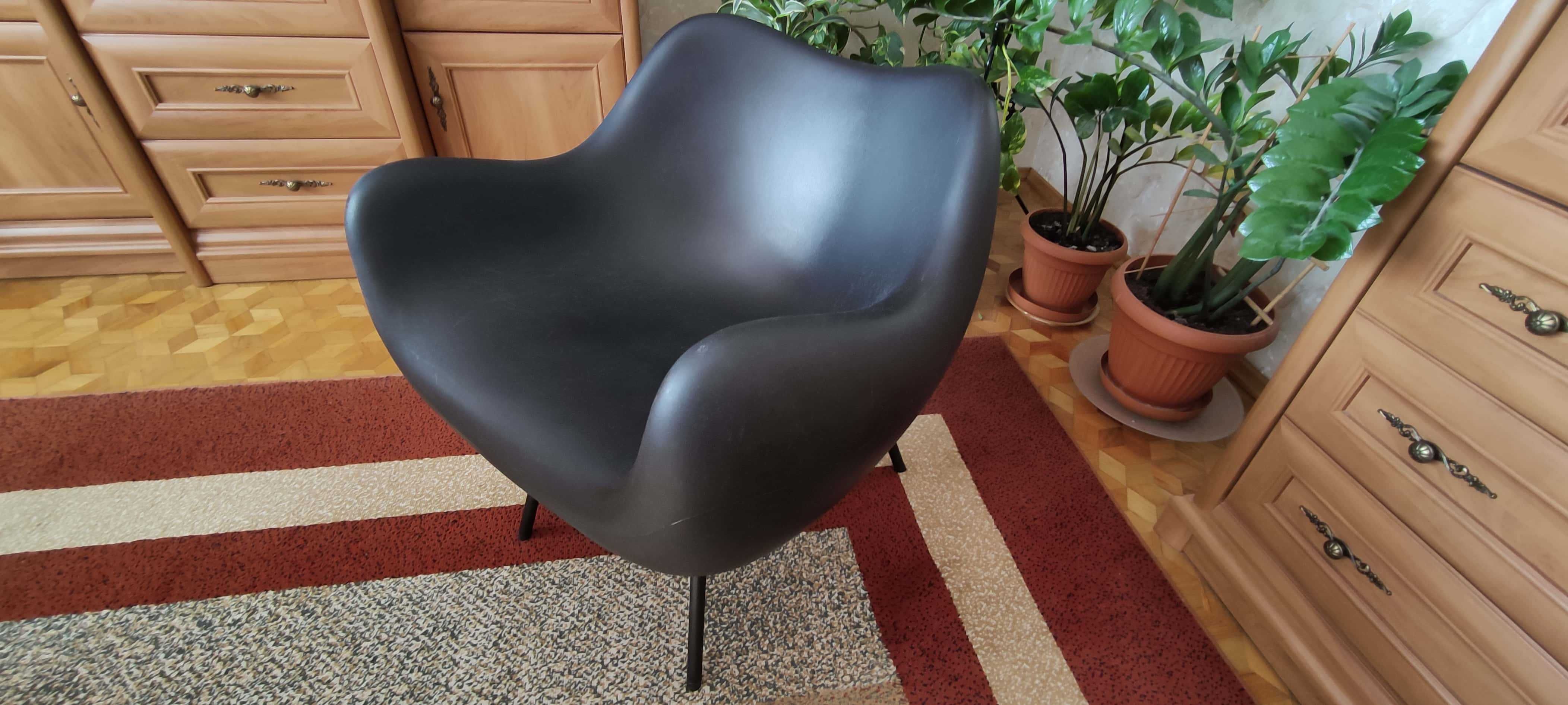 Fotel RM58, Modzelewski, VZÓR