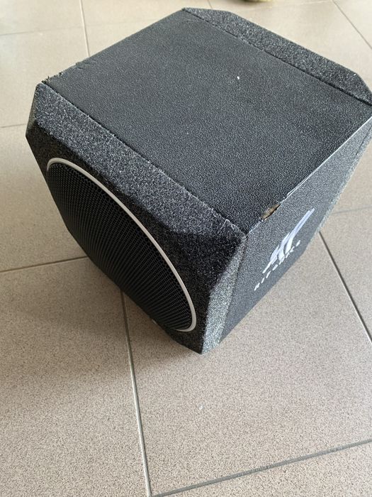 Subwoofer aktywny hifonics zx-82a