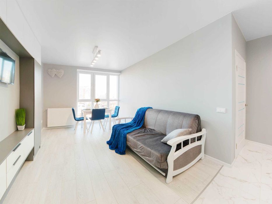 Зелена Навроцького Дністерська  Жасминова Пимоненка  Вашингтона