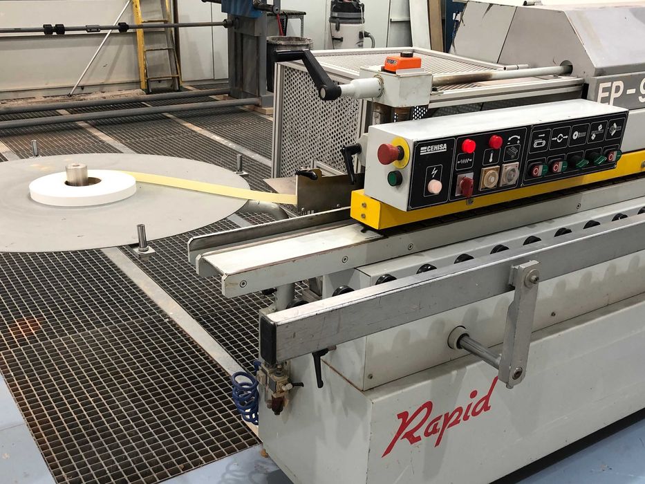 Okleiniarka. WSTĘPNE FREZOWANIE. Compact 7. 2009r.