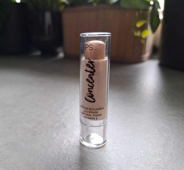 Primark PS. Korektor w sztyfcie Concealer Stick