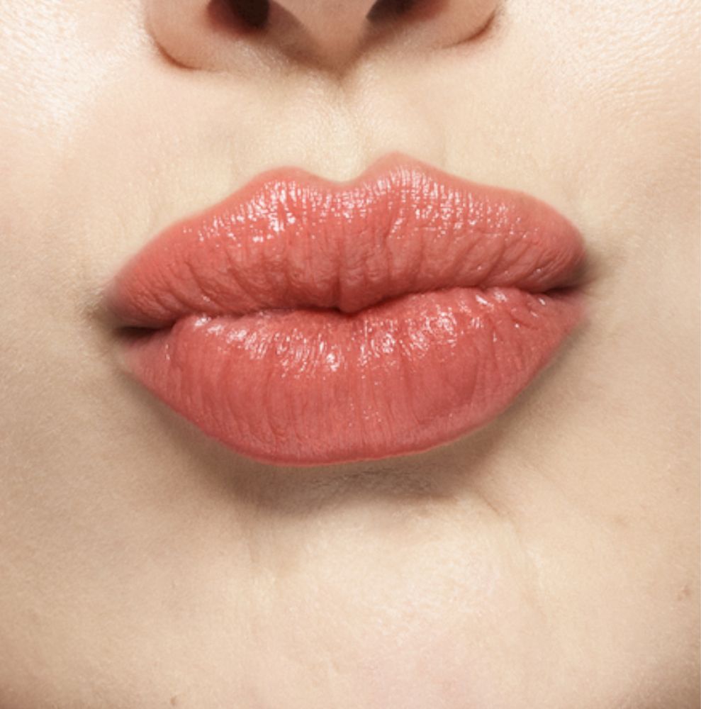 Wyjątkowo Nawilżająca Szminka Supreme Coral Confetti Mary Kay