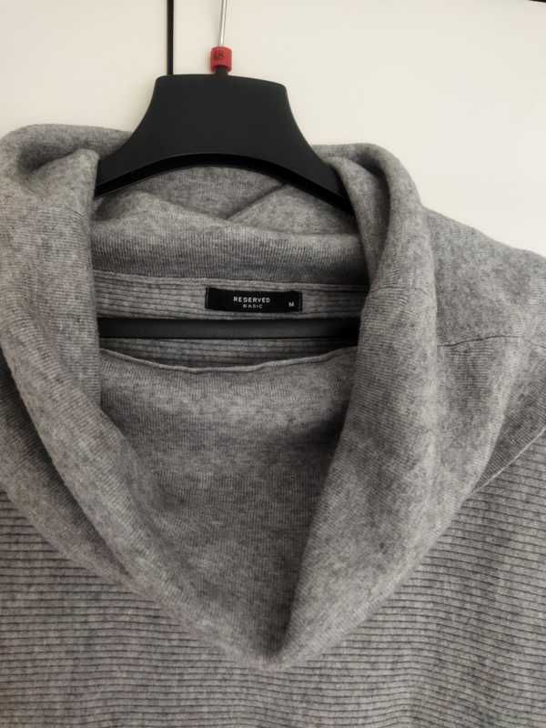 Sweter z golfem damski Reserved. Szary popielaty. Rozmiar M.