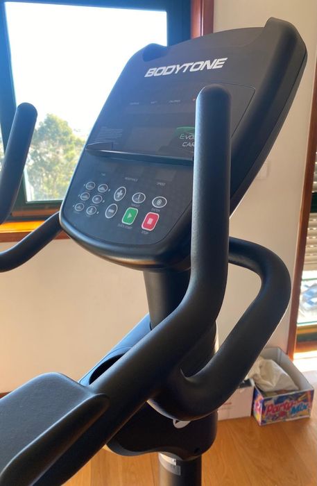 Bicicleta estática bodytone como nova