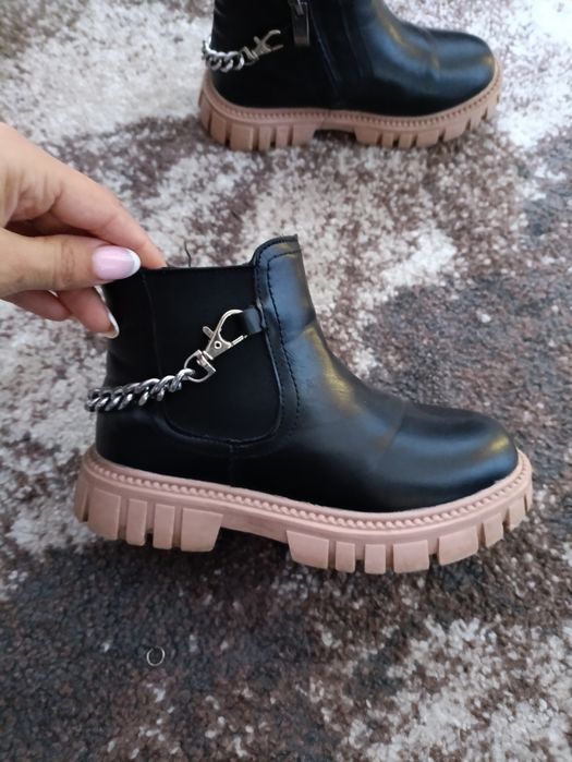 Черевички осінні