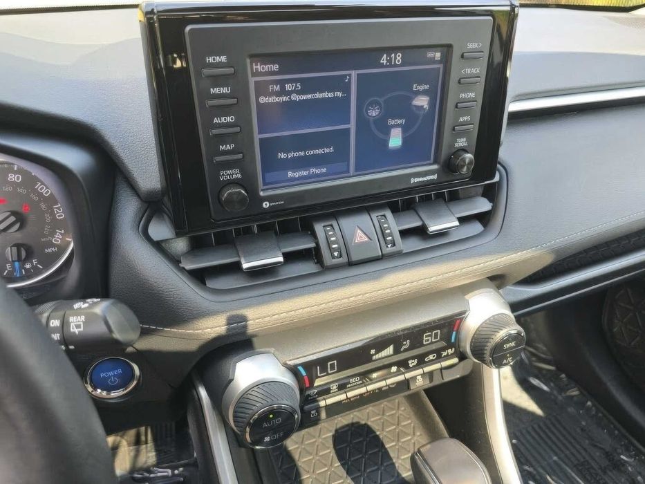 Toyota RAV4 Hybrid XLE Premium      2022