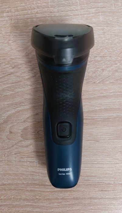 Бритва Philips Series 1000
