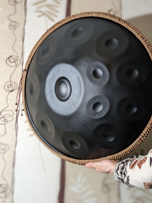 Чорна п'ятниця‼️Ханг Чорний діамант 55 см, D Minor — Теплий звук в кож