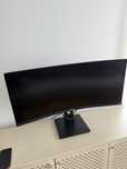 Philips 34” Curved UltraWide Monitor (USB-C, WQHD 3440x1440)