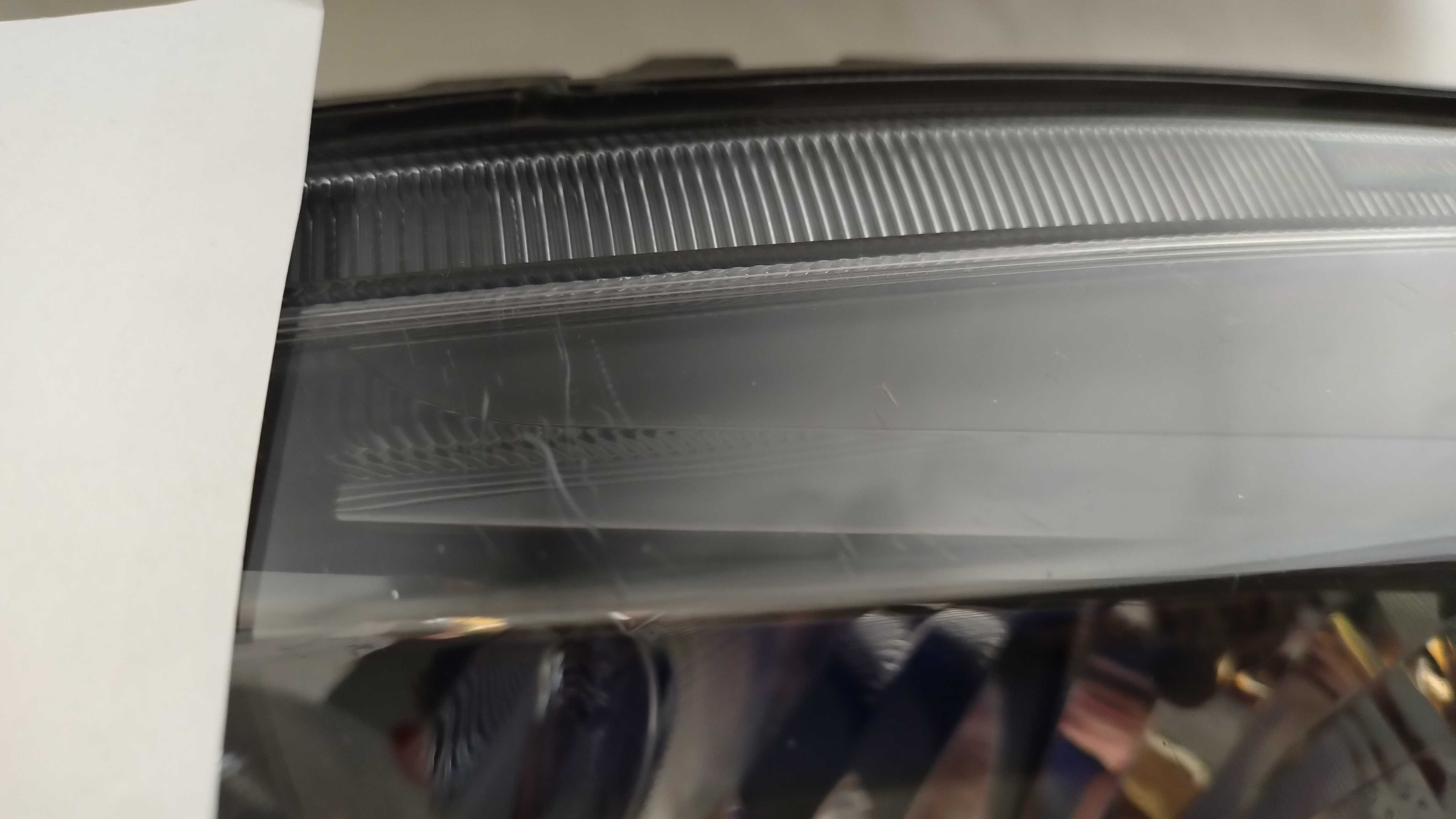 Reflektor Lewy Lampa Przednia Lewa Fiat Doblo II 2 Lift Czarny Środek