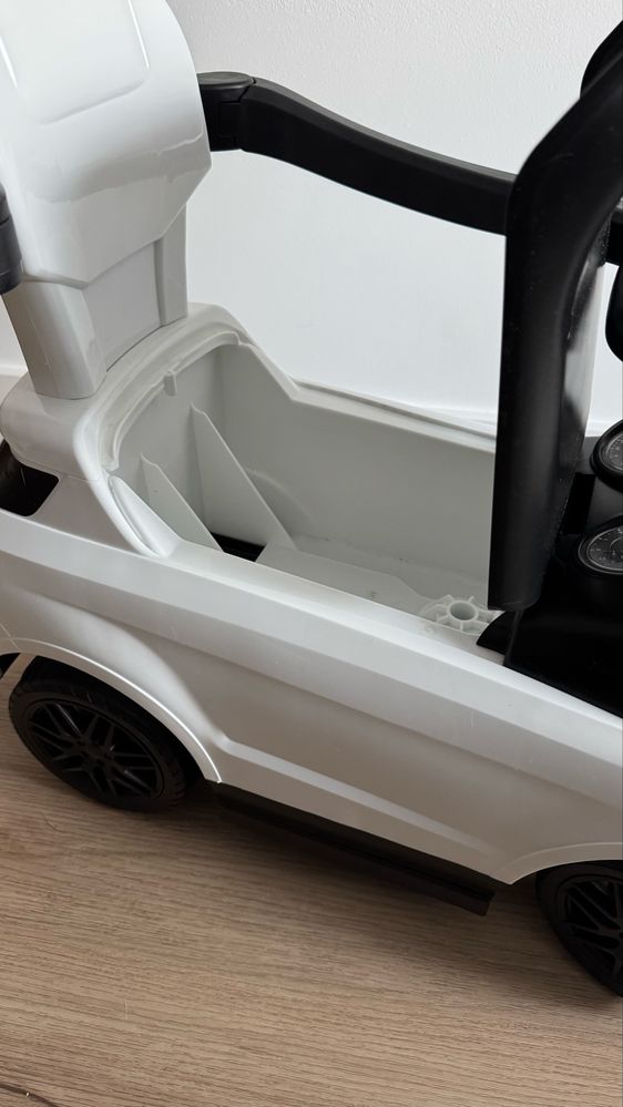 Carro para bebe/criança mercedes gle 63 chipolino