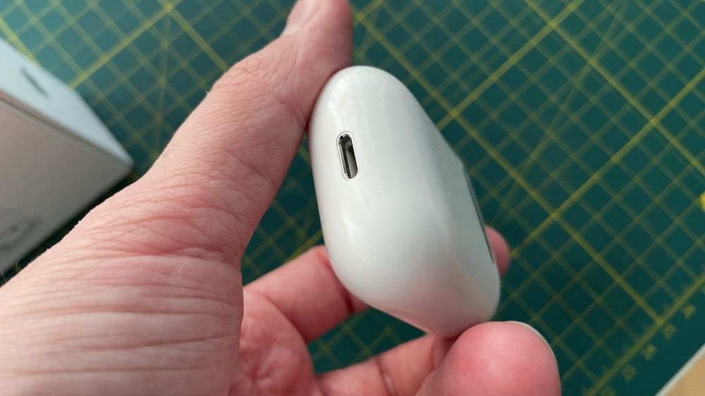 Air pods 1 лівий правий працюючі оригінал коробка