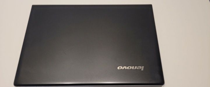 laptop lenovo z51-70  i7