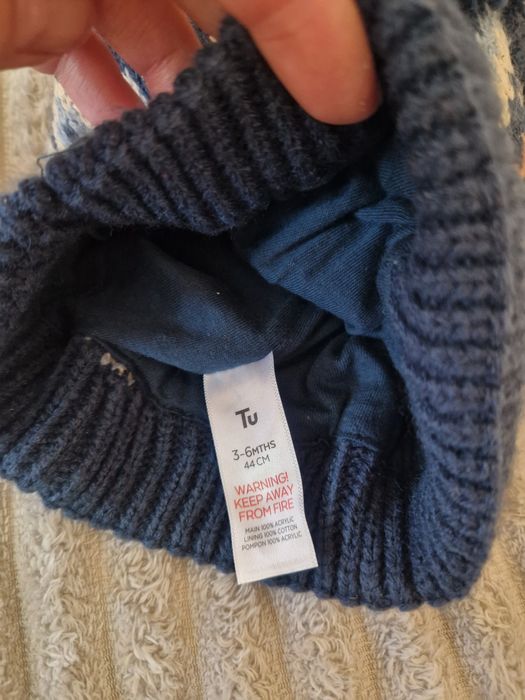 Шапка з рукавичками