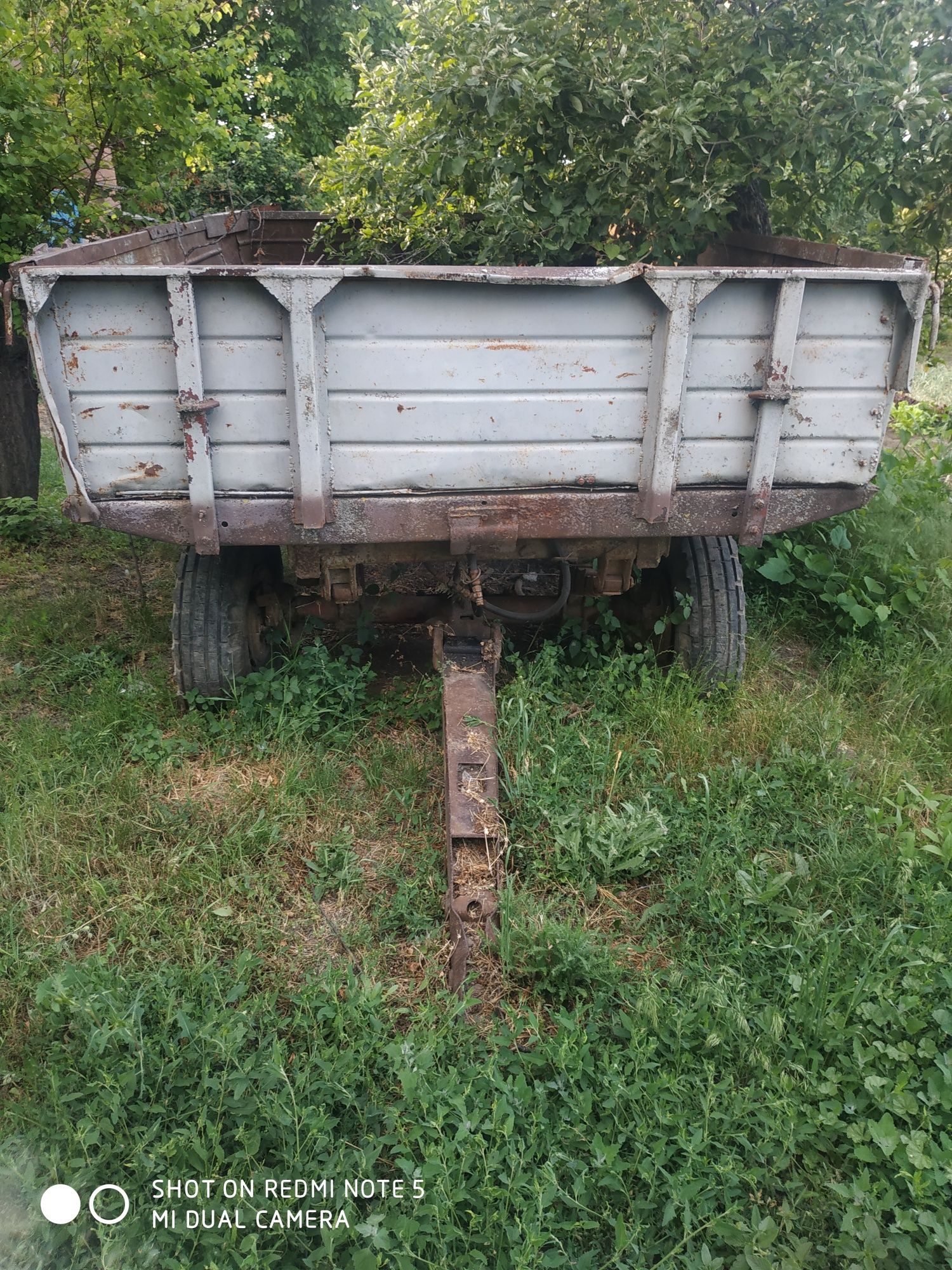 Прицеп тракторний