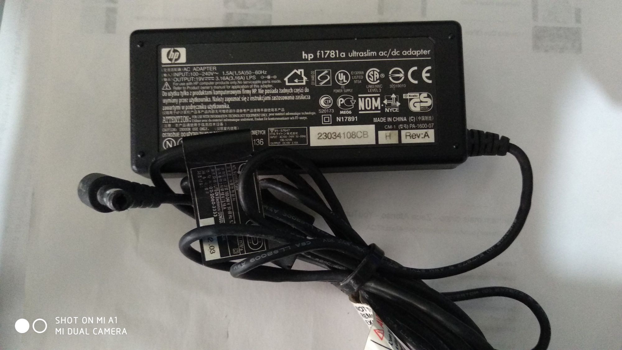 HP F1781a AC/DC ultra Slim adapter para portátil HP