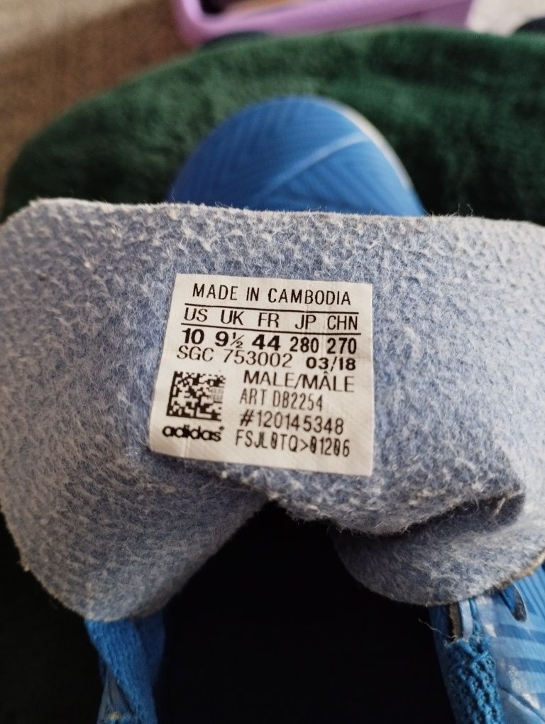 Adidas 44 halówki