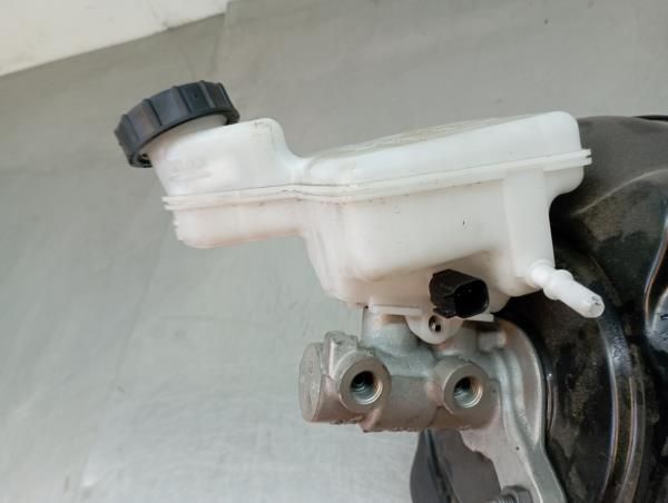 Bomba central dos travões FORD Fiesta VII (HJ, HF)