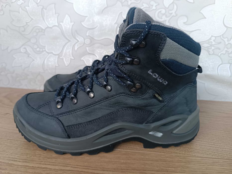 Ботинки берцы Lowa  Renagate 3 Gore tex 42 размер 26.5 см в идеале