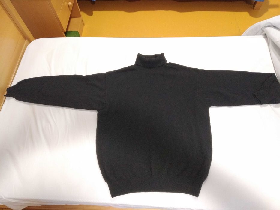 Camisola Gola Alta da Springfiled (cor: Preto) - Lã (Wool) - Tamanho L