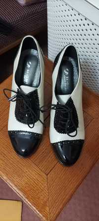 Туфли-ботиночки женские Новые