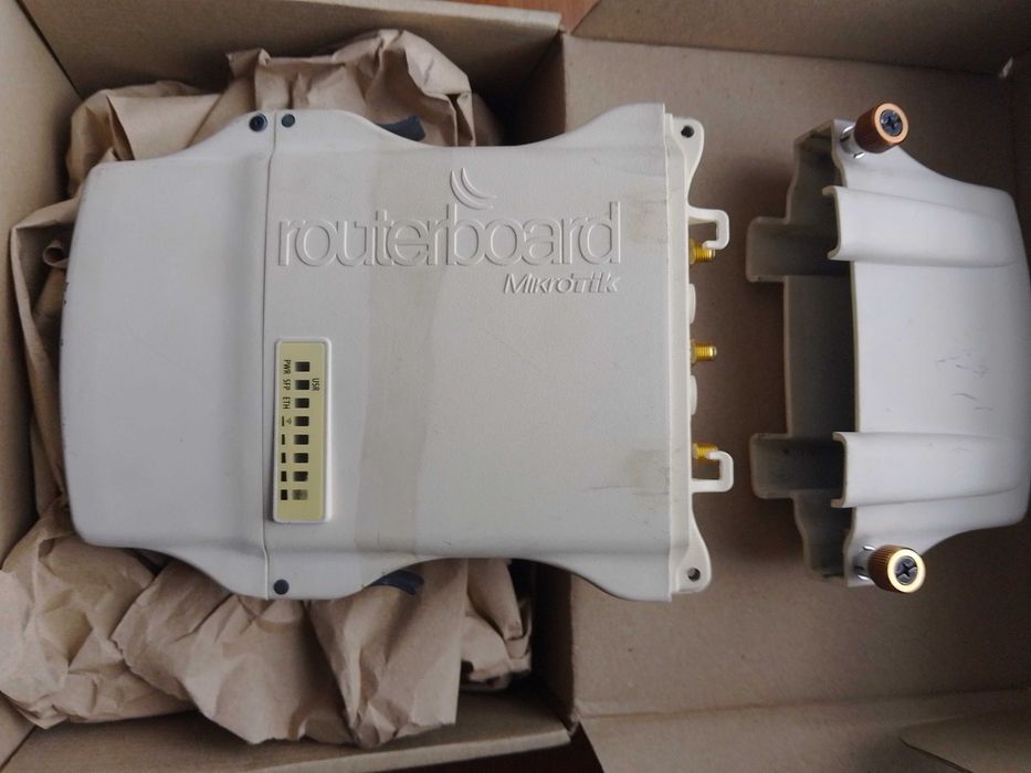 Mikrotik NetMetal 5 triple RB922UAGS-5HPacT-NM Wi-Fi AC 2Вт SFP 4G/LTE