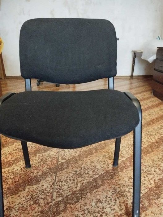 Стілець офісний ISO-19 black