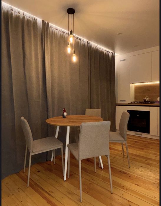 Оренда 2к квартири, вул. Александра Поля 98