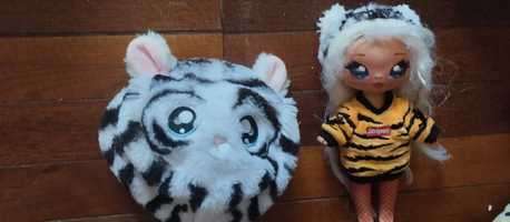 Лялька тигриця та косметичка