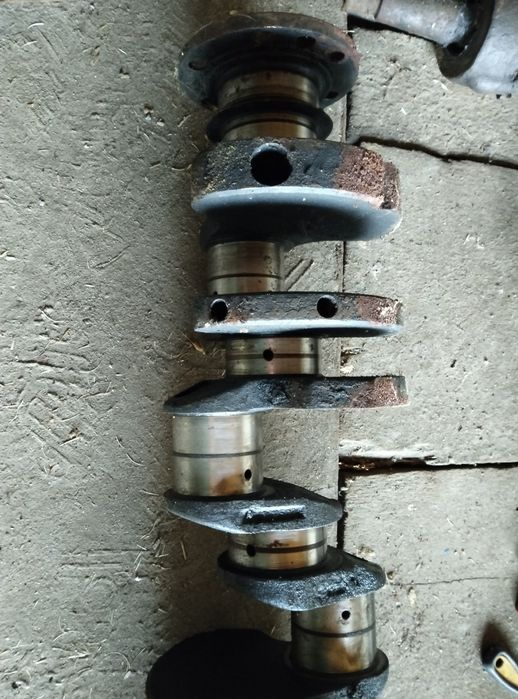 Колинвал ЗИЛ, в хорошем состоянии