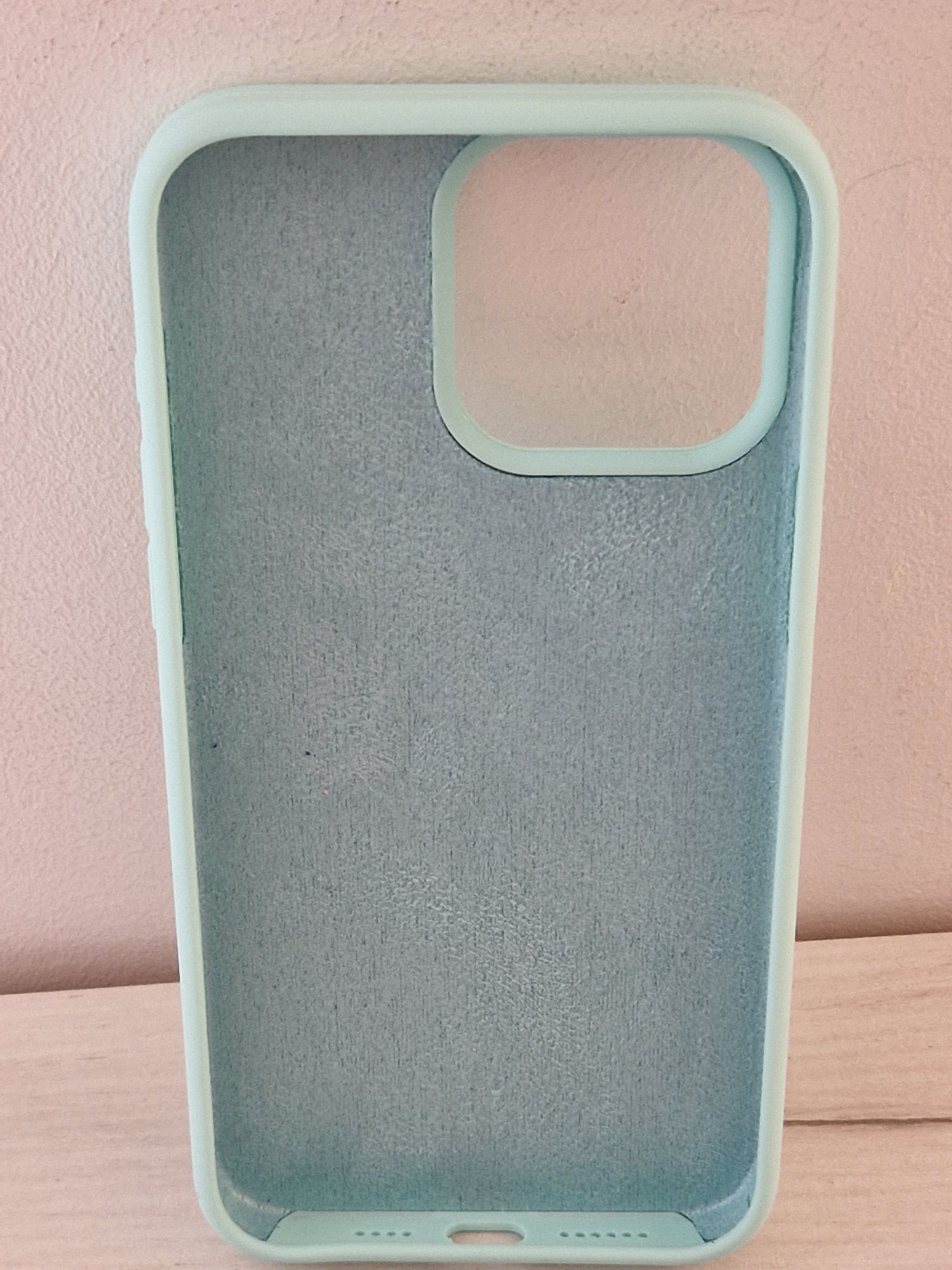 Silicone Lite Case do Iphone 15 Pro Max miętowy