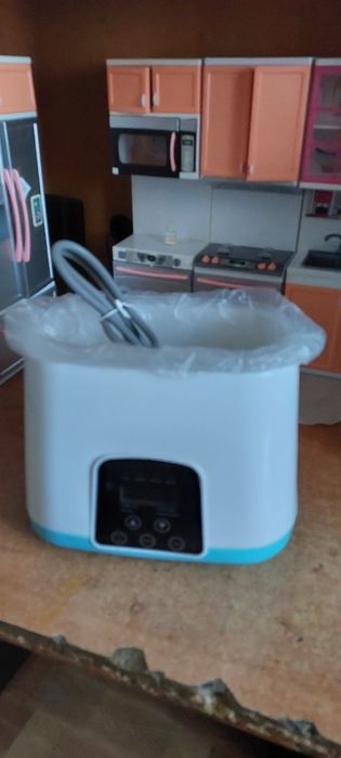 Ванночка для купання дитяча та підігрівач пляшечки