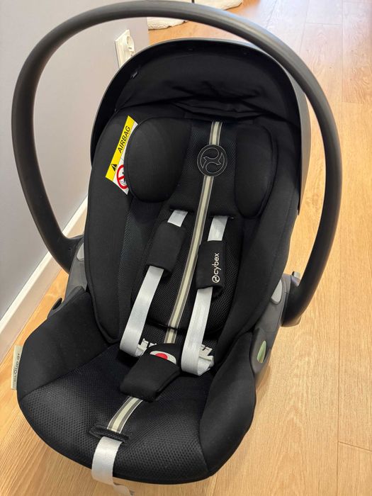 Fotelik Cybex Cloud Gi Size Plus z Bazą Cybex G - Stan Bardzo Dobry+