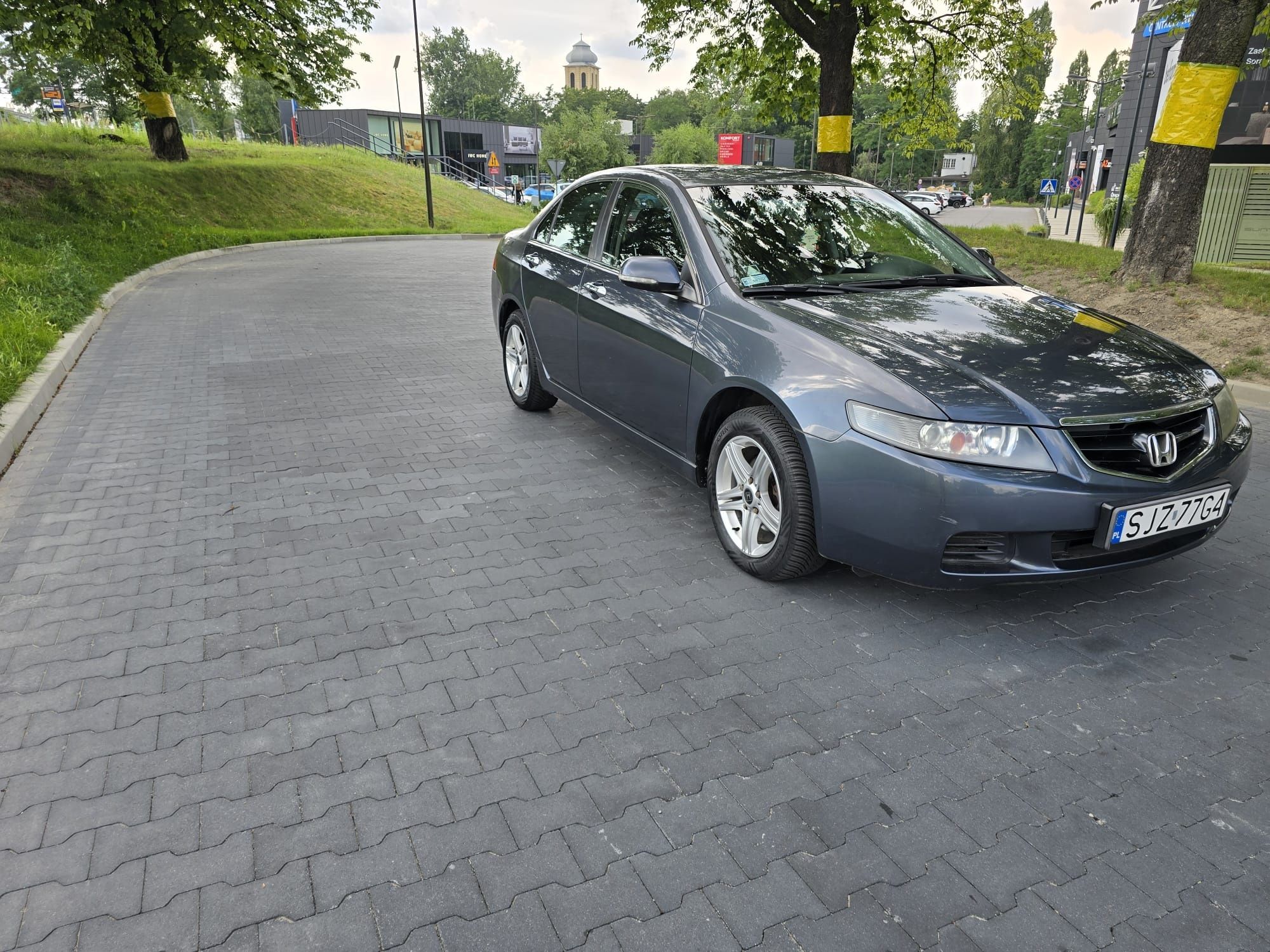 Sprzedam Honda Accord 2.0 LPG 2004 rok