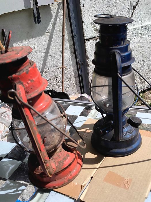 lampy naftowe stare dwie